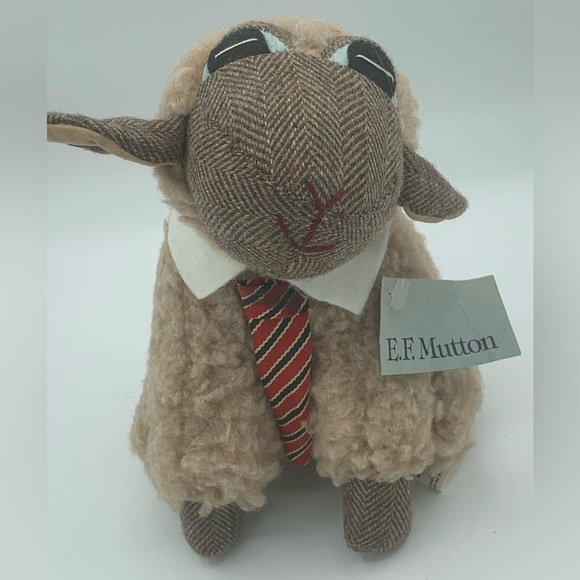 Lamb International E.F. Mutton stuffed Lamb 8” tall Vintage 1985 good cond - Picture 2 of 8
